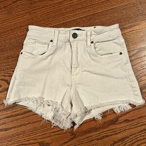KUT From the Kloth Jane High Rise Short